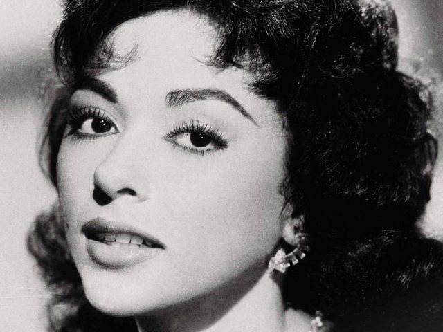 Rita Moreno (Courtesy Rita Moreno Archives)